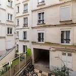 Studio Elegant Charme Intemporel - Paris 18 - 2P - Flat-Guest